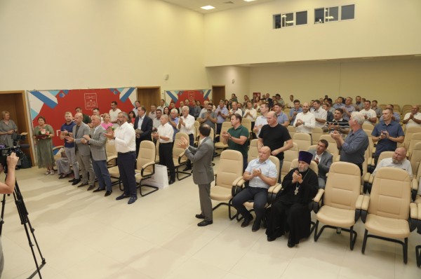 Торжественное собрание в честь Дня строителя в ДК «Подмосковье»