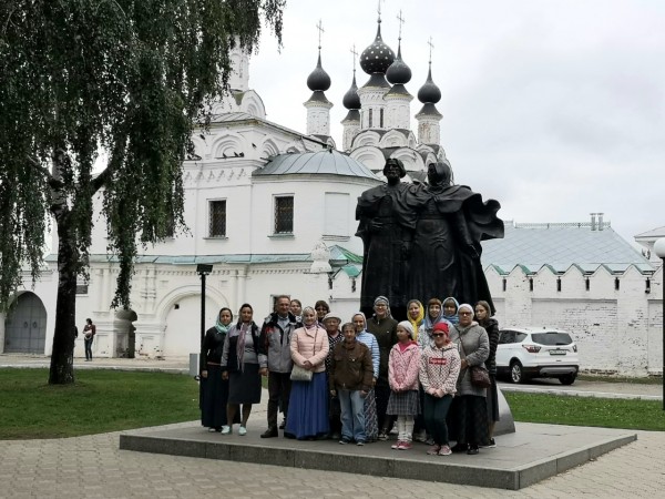 Паломничество прихожан Никольского храма г.Красногорска в Дивеево