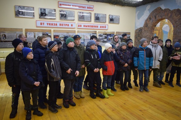 Посещение учениками воскресной школы Успенского храма г. Красногорска воинской части