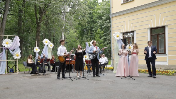 День семьи, любви и верности в усадьбе «Знаменское-Губайлово»