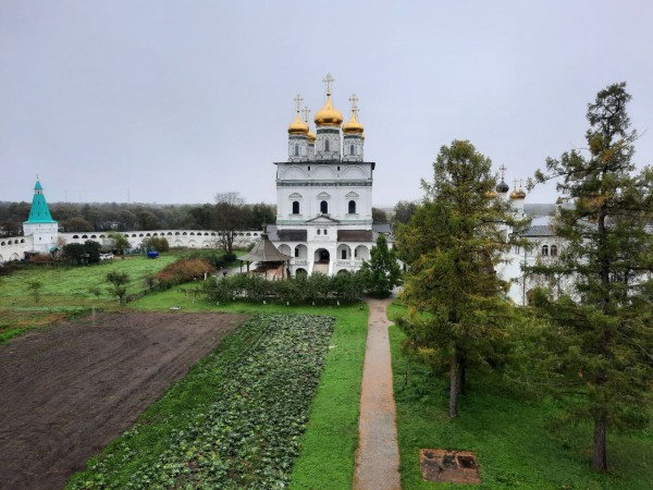 Паломническая поездка воскресной школы Данииловского храма в Иосифо-Волоцкий монастырь