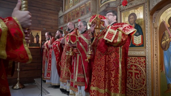 Память священномученика Петра (Голубева) в c. Петрово-Дальнее