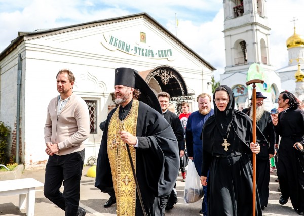 Празднование памяти святителя Николая в селе Дмитровское