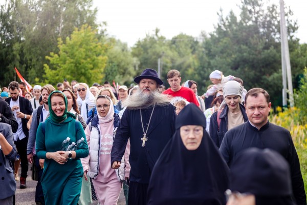 Празднование памяти святителя Николая в селе Дмитровское