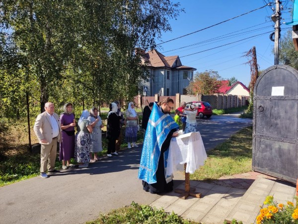 Молебен Пресвятой Богородице в деревне Коростово г. о. Красногорск