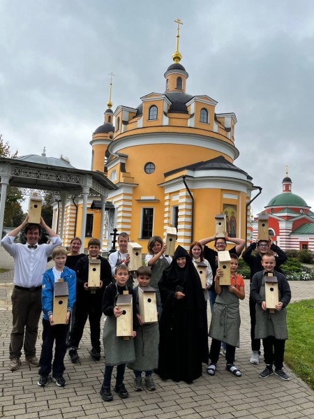 Молодежные встречи в Георгиевском храме пос. Нахабино