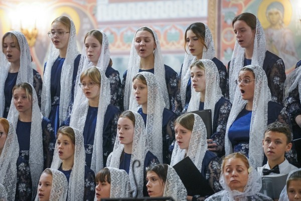 Поездка Старшего хора девочек ДЦМШ на Сергиевский хоровой собор в Нижний Новгород