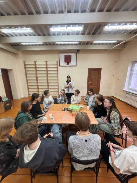 Молодежные встречи в Георгиевском храме пос. Нахабино