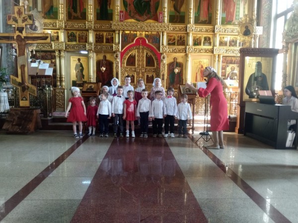 Концерт воспитанников Воскресной школы Никольского храма с. Ангелово
