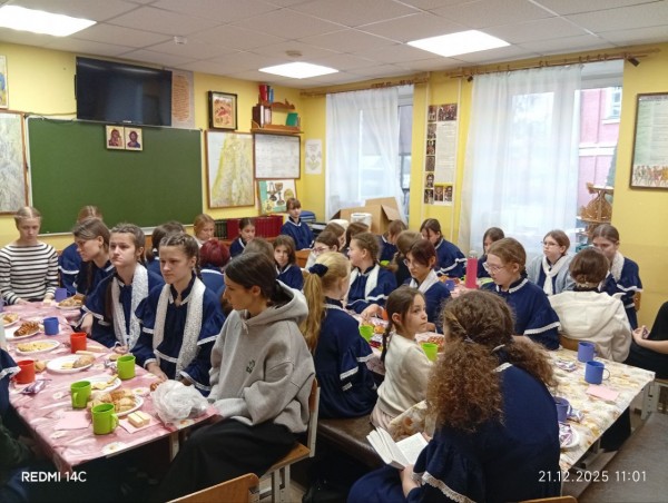 Гости из Наро-Фоминска в ДЦМШ – служба и репетиция