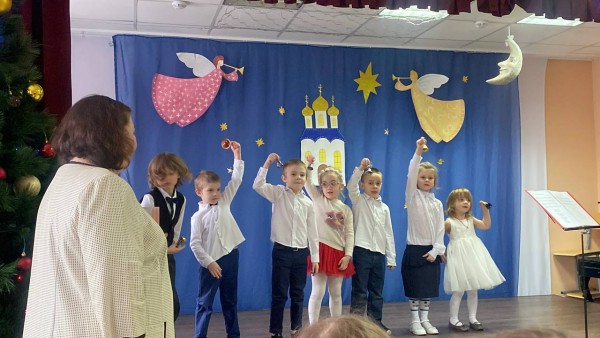 Рождественский детский праздник в Ангелово