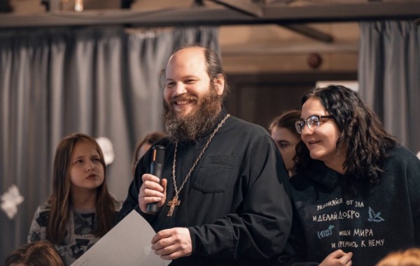 Молодежные встречи с иереем  Павлом Островским в Красногорском благочинии  