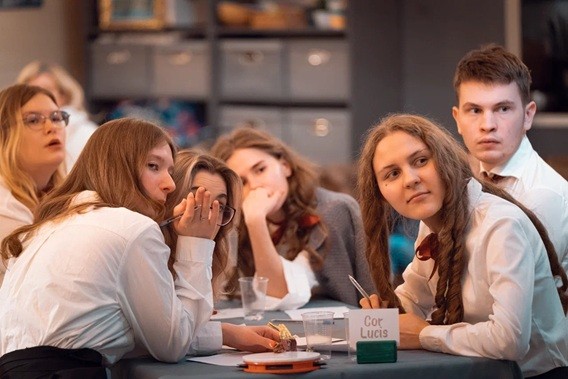 Состоялась третья игра зимнего сезона игр «Что? Где? Когда?» в Красногорском благочинии