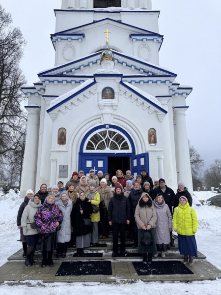 Паломничество прихожан Георгиевского храма Нахабино к святыням Подмосковья