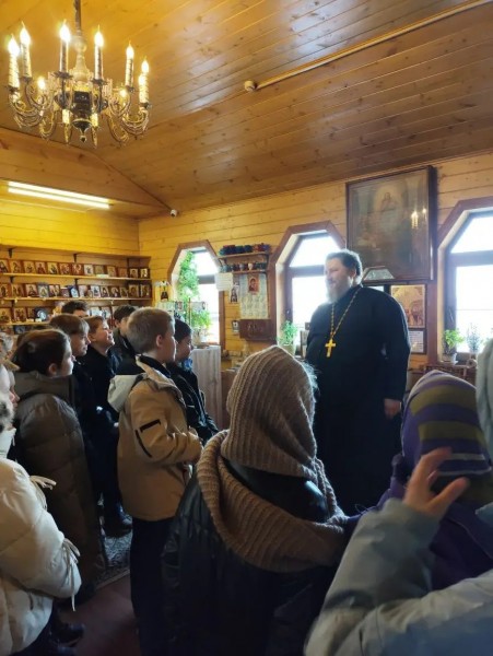 Встреча со школьниками в Покровском храме Нахабино