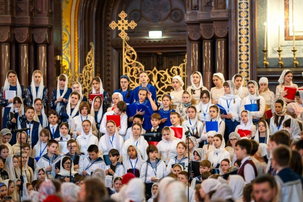 Патриаршая Детская Литургия в Храме Христа Спасителя