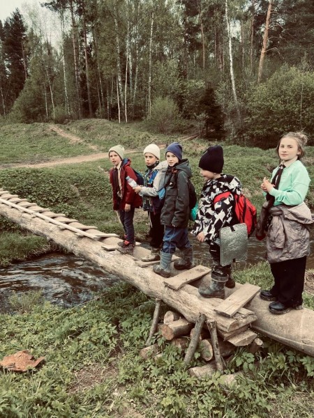 Младшая ветвь скаутской дружины при Георгиевском храме п. Нахабино традиционно отправилась в поход 