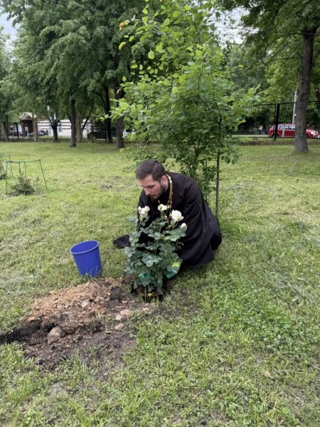 Праздничное мероприятие на территории Красногорского родильного дома
