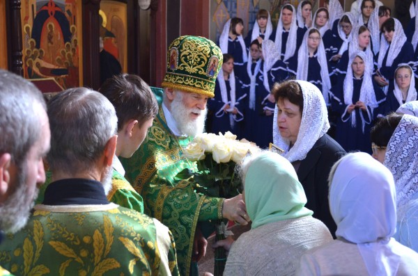 Архиерейское богослужение в Успенском храме Красногорска