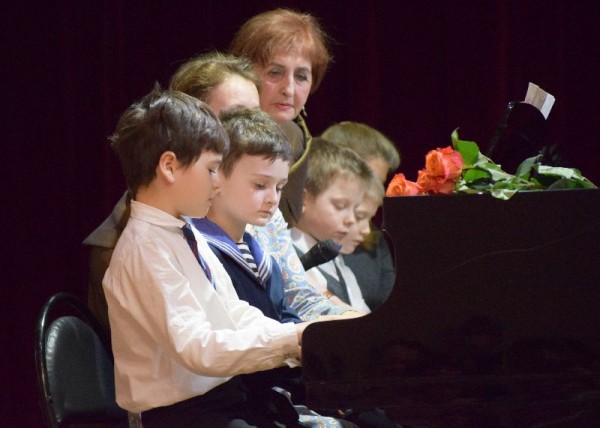 Фортепианный бал в Детской церковной музыкальной школе