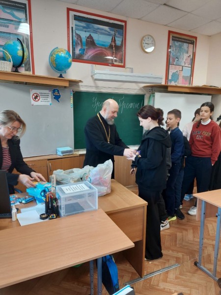 Урок в Николо-Урюпинской школе