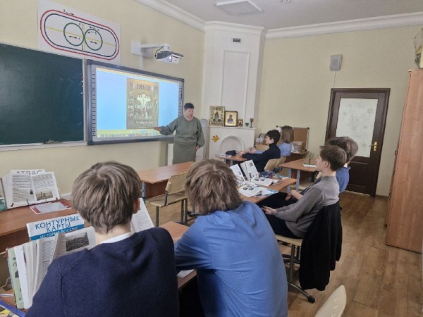 Мероприятия в честь новомучеников и исповедников Российских в Свято-Георгиевской гимназии г. Красногорска