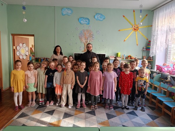 Посещение дошкольного отделения МБОУ «Нахабинская СОШ №2»